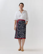 Load image into Gallery viewer, Reversible Quilted Adley Wrap Skirt in Red/Navy Bandana Poplin