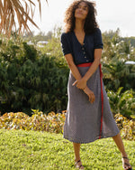 Load image into Gallery viewer, Short-Sleeved Rosie V-Neck Cardigan in Deep Indigo Linen
