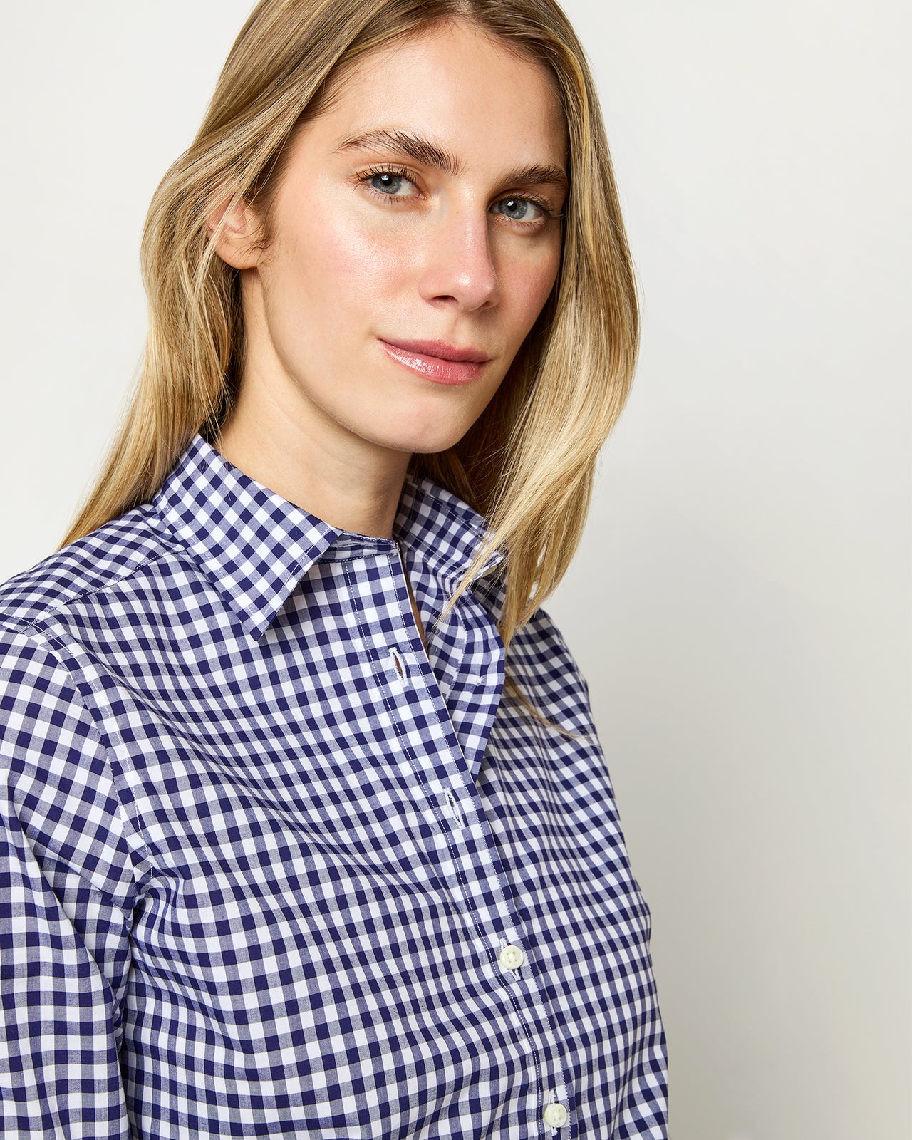 Tomboy Popover Shirt in Navy Gingham Poplin