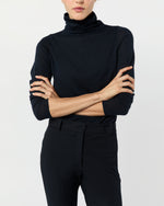 Load image into Gallery viewer, New Eliston Pant in Navy
