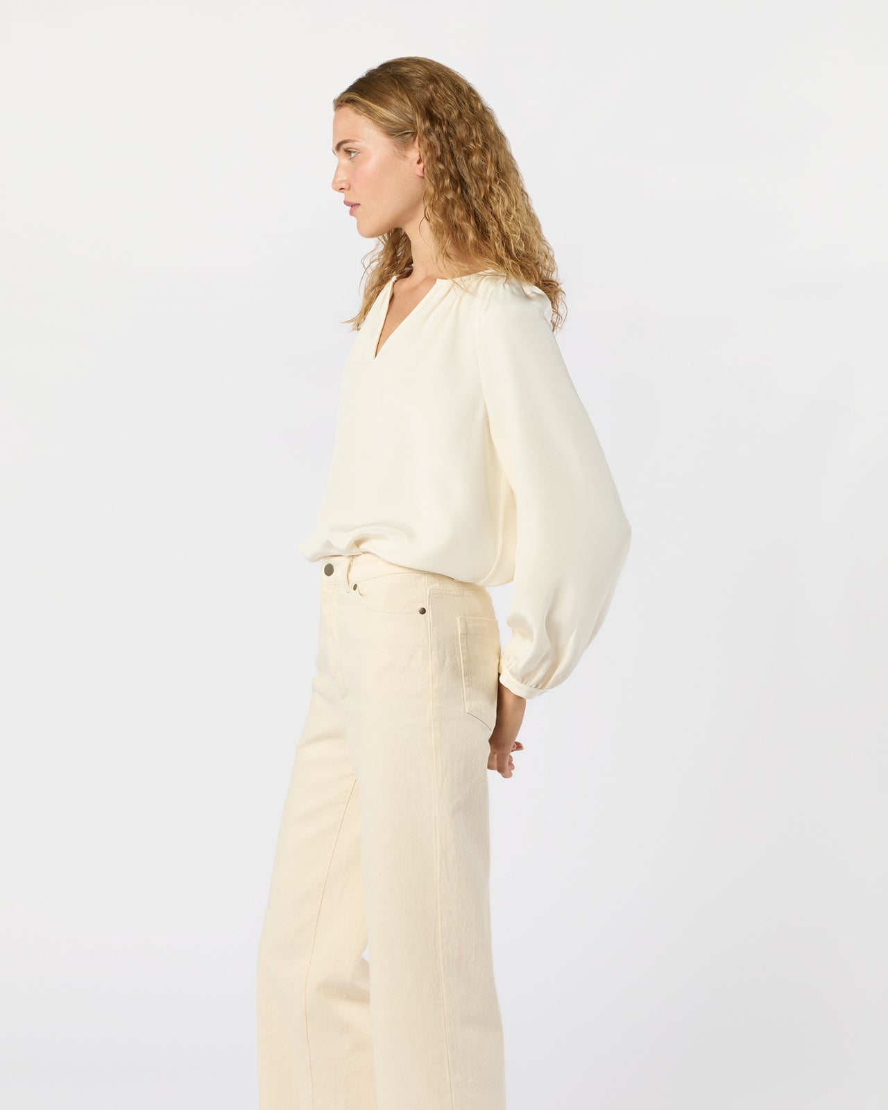Ariana Blouse in Ivory Silk Crepe de Chine