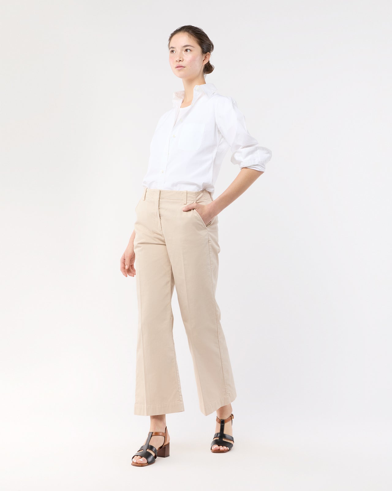 Frankie Cropped Pant in Sand Stretch Twill