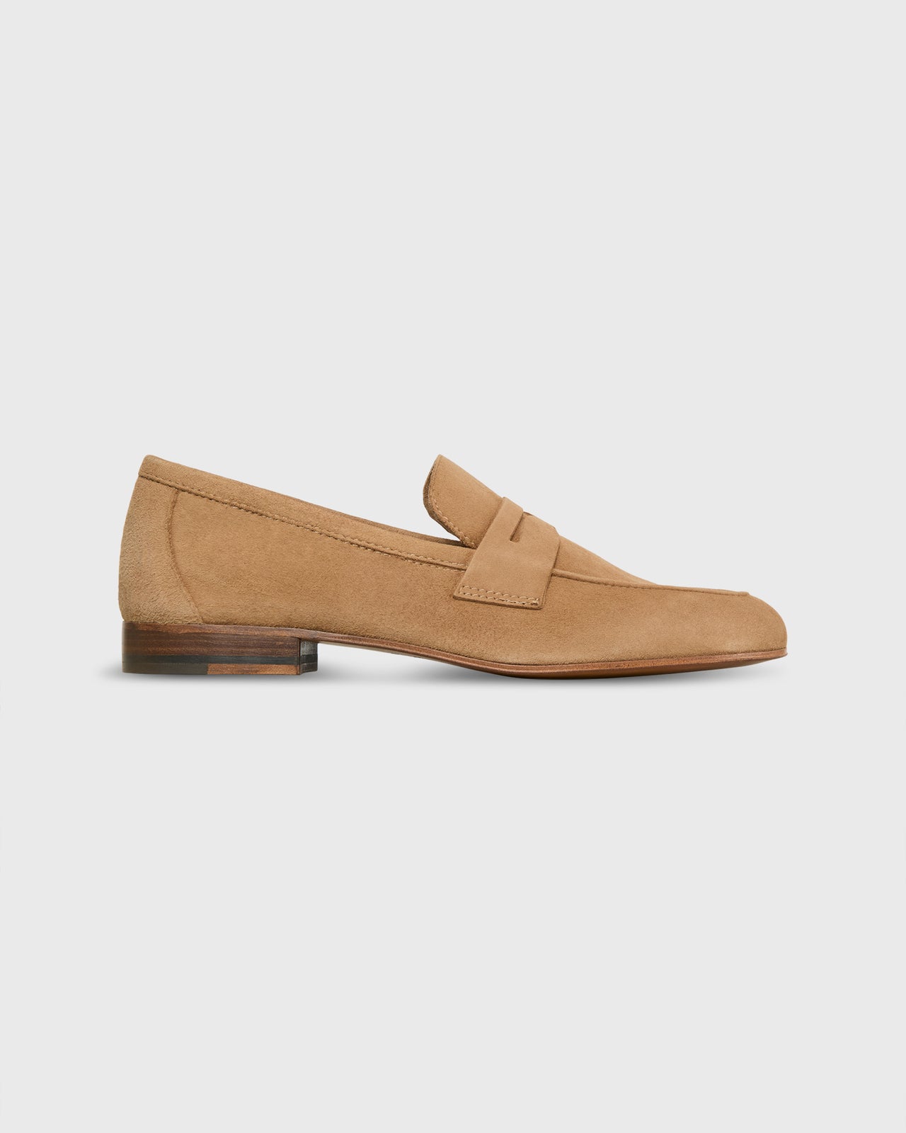 Mia Loafer in Camel Suede
