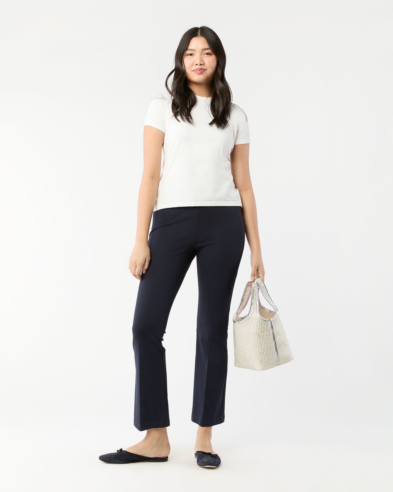Paola Bucket Bag in Silver Painted Raffia