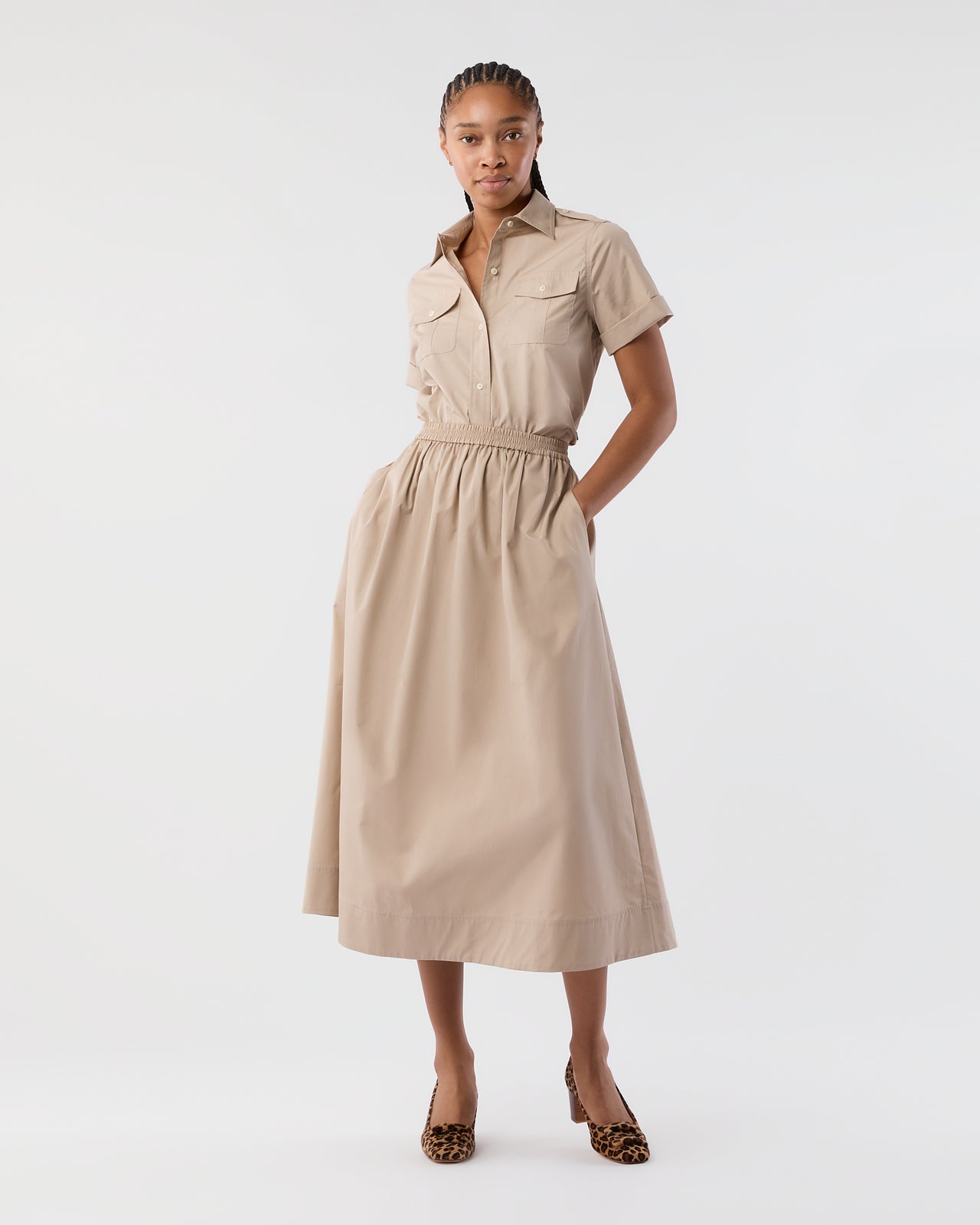 Short-Sleeved Safari Shirt in Stone Poplin