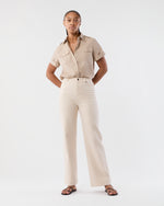 Load image into Gallery viewer, Short-Sleeved Safari Shirt in Stone Poplin
