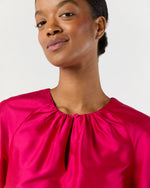 Load image into Gallery viewer, Savannah Top in Fuchsia Washed Silk Shantung

