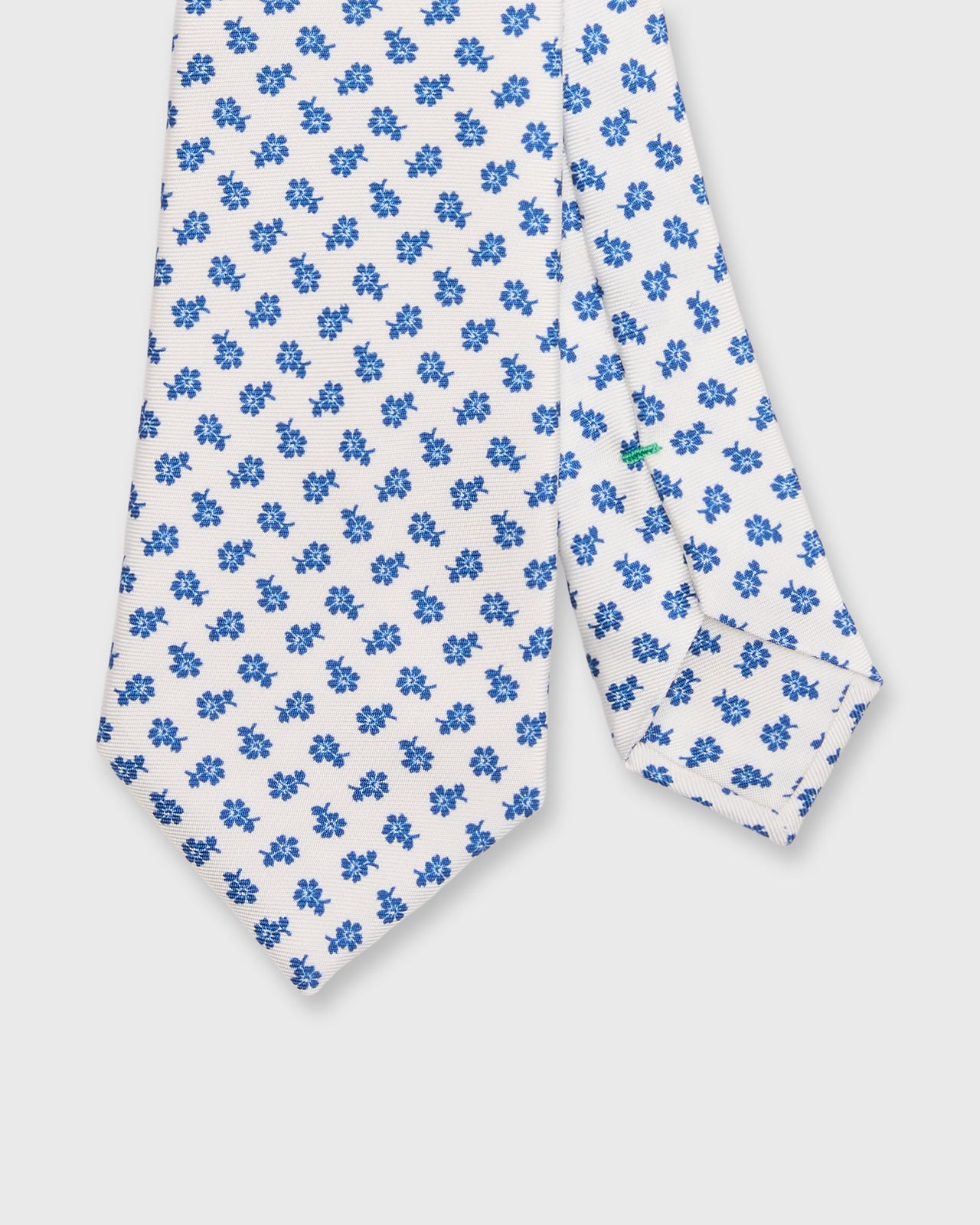 Silk Print Tie in Bone/Navy Floral