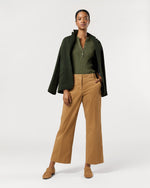 Load image into Gallery viewer, Frankie Cropped Pant in British Khaki Stretch Twill
