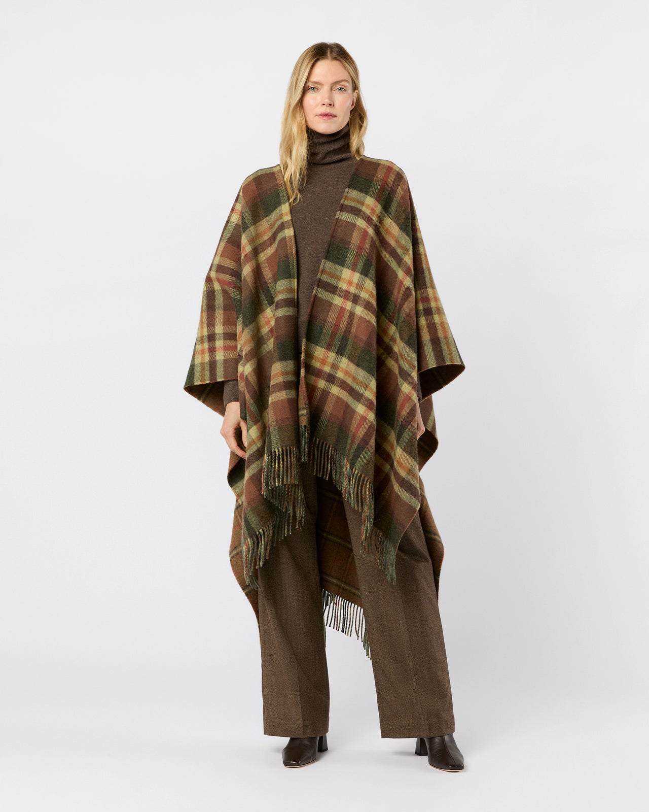 Reversible Lambswool Cape in Block Check/Windowpane Check
