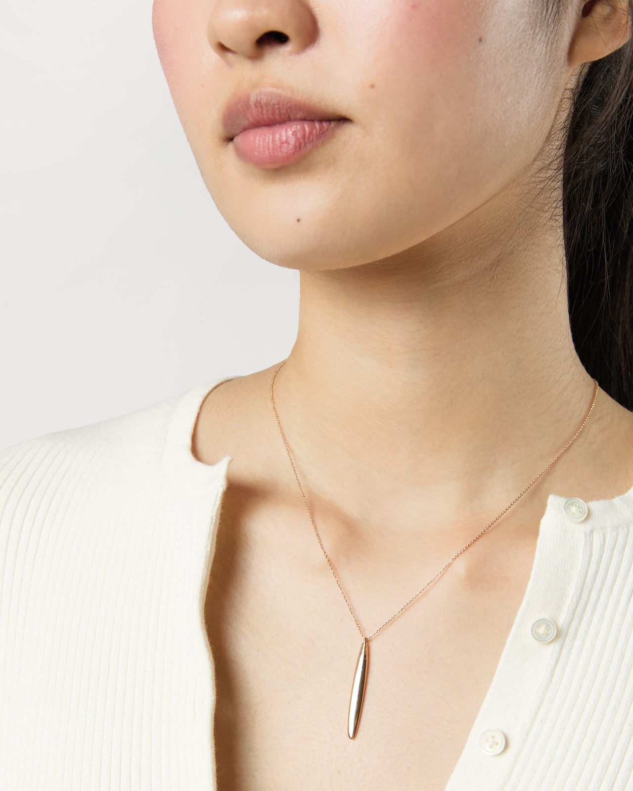 Long Drop Pendant Necklace in Gold