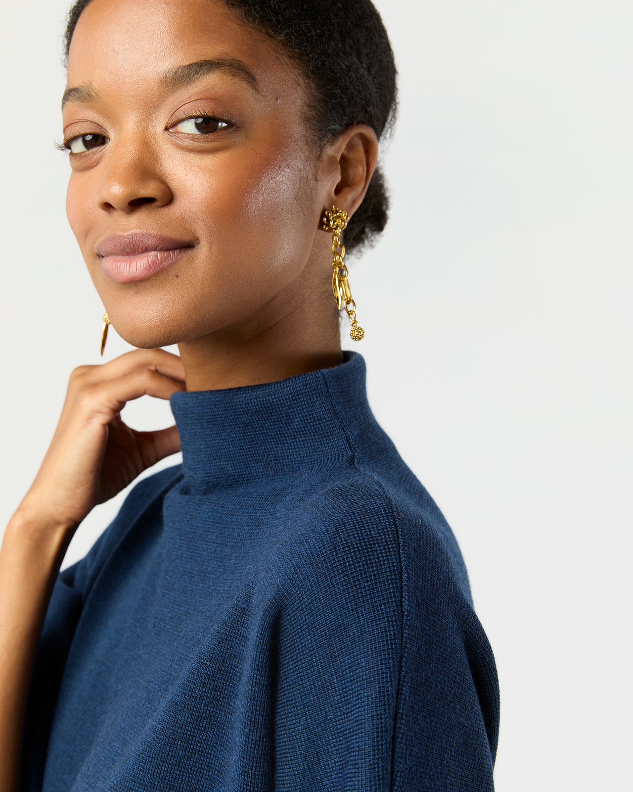 Anthos Earrings in Gold