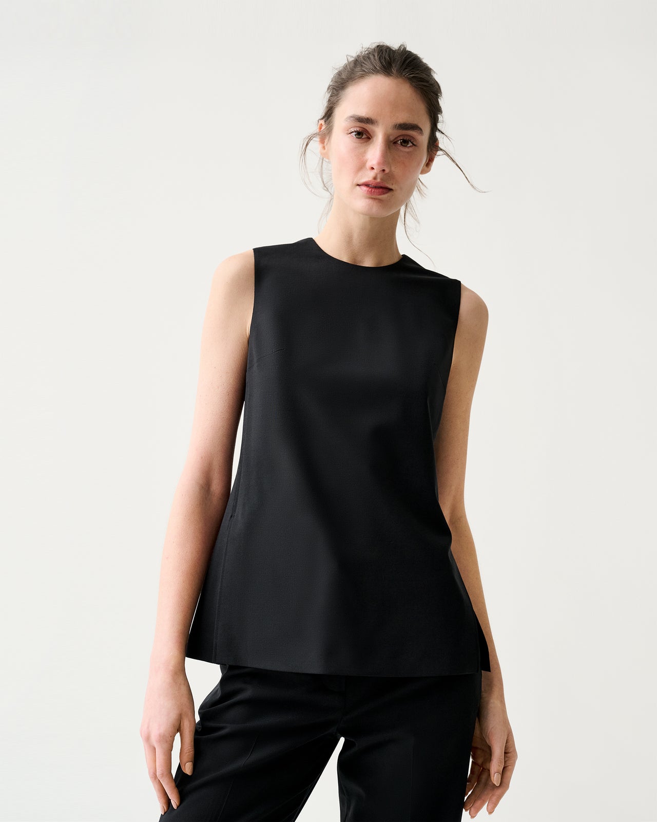 Jo Tunic in Black Bi-Stretch Tropical Wool