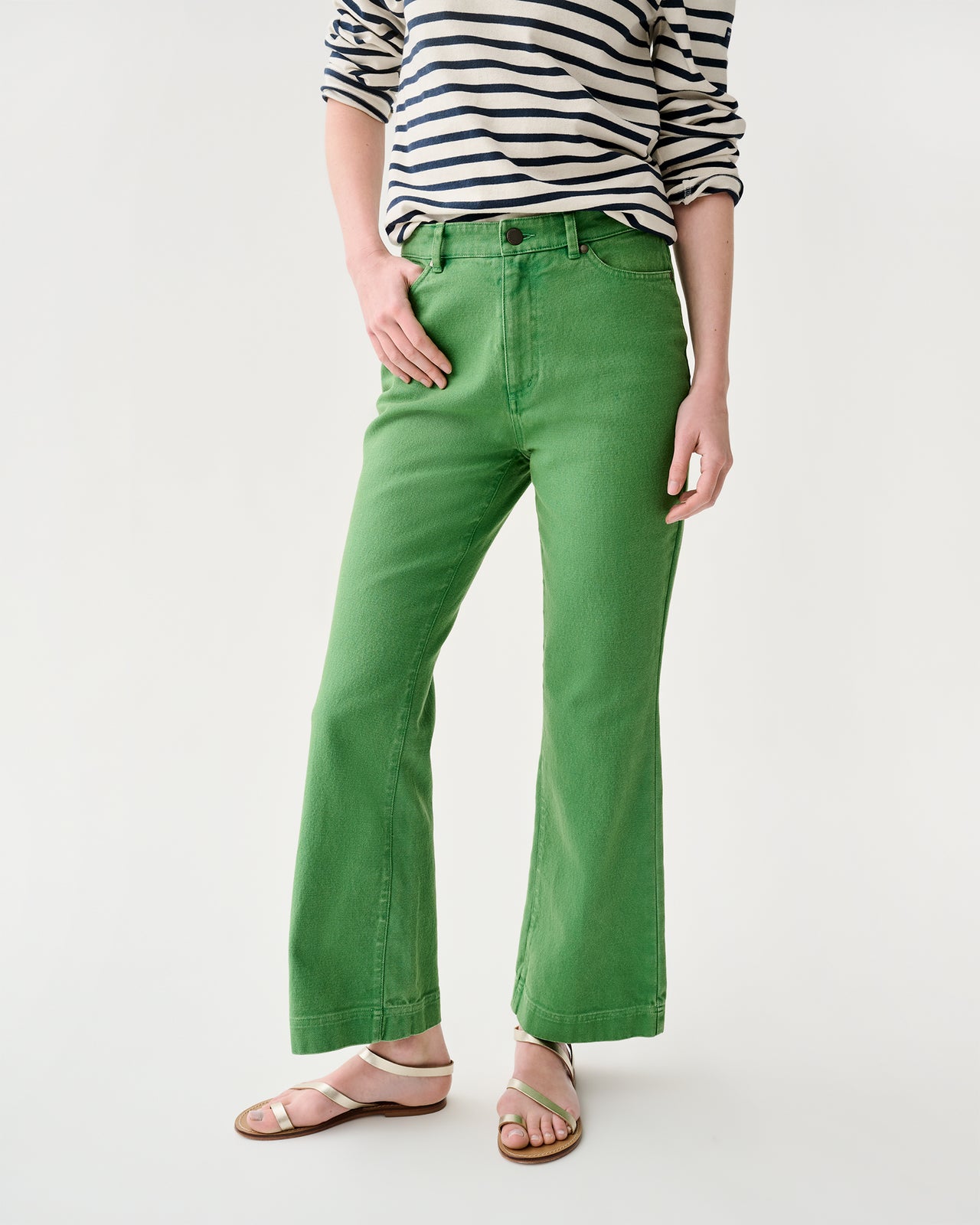 Kendall Flare 5-Pocket Jean in Green Stretch Canvas