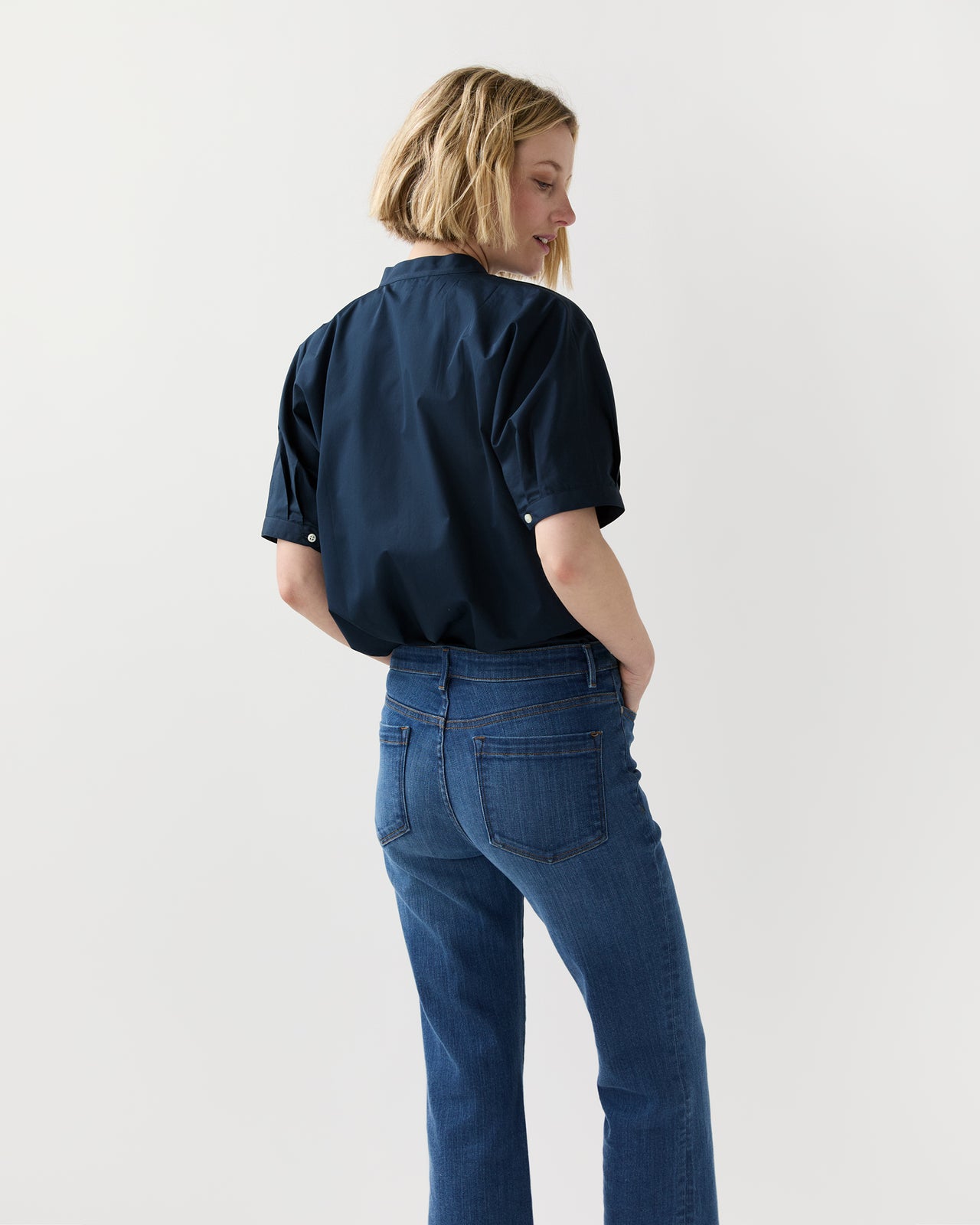 Perry Shirt in Navy Poplin