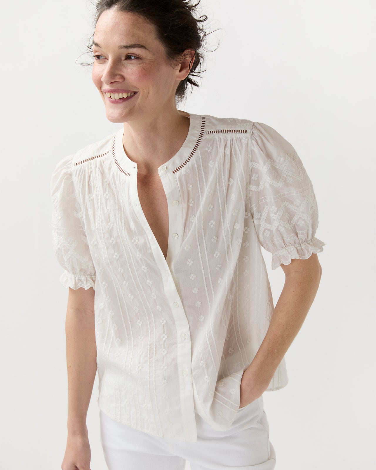 Leonie Blouse in White Embroidered Eyelet