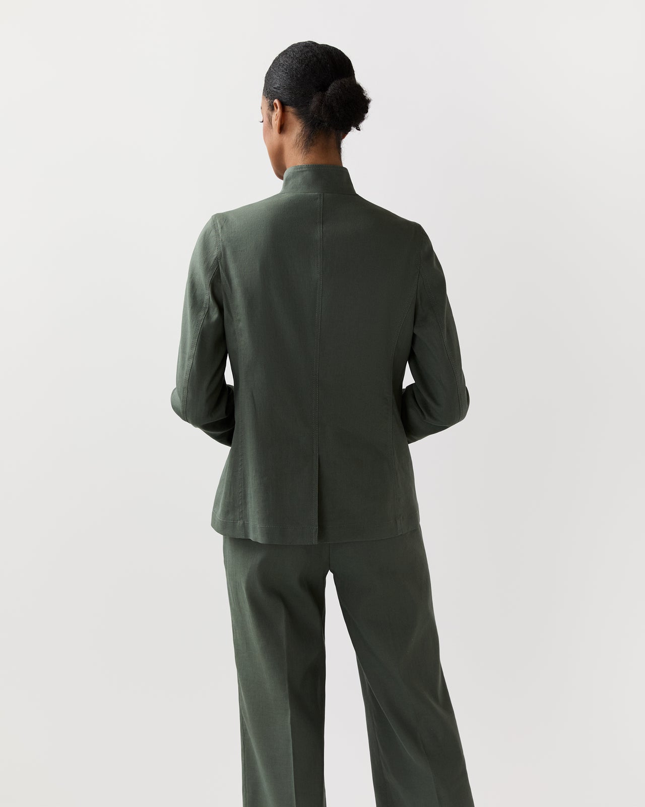 Cecile Jacket in Olive Stretch Cotolino