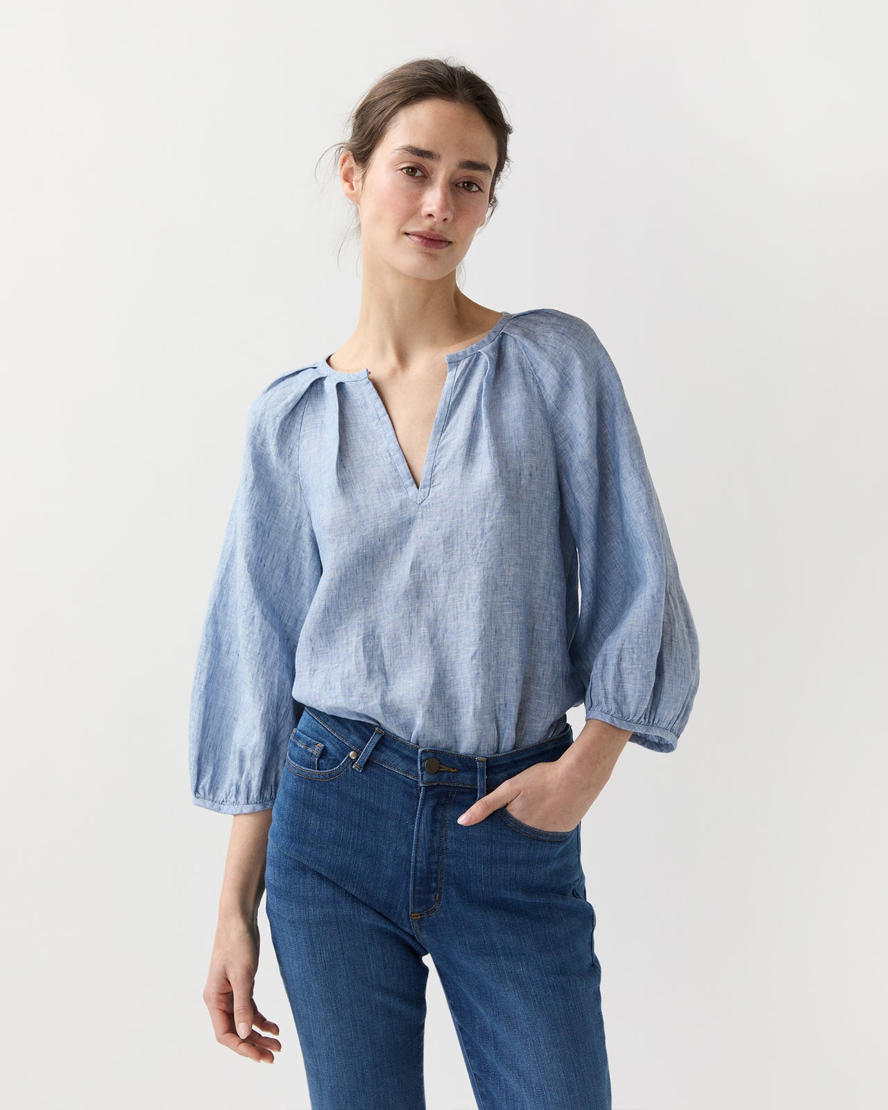 Victoria Blouse in Provence Blue Sahara Linen