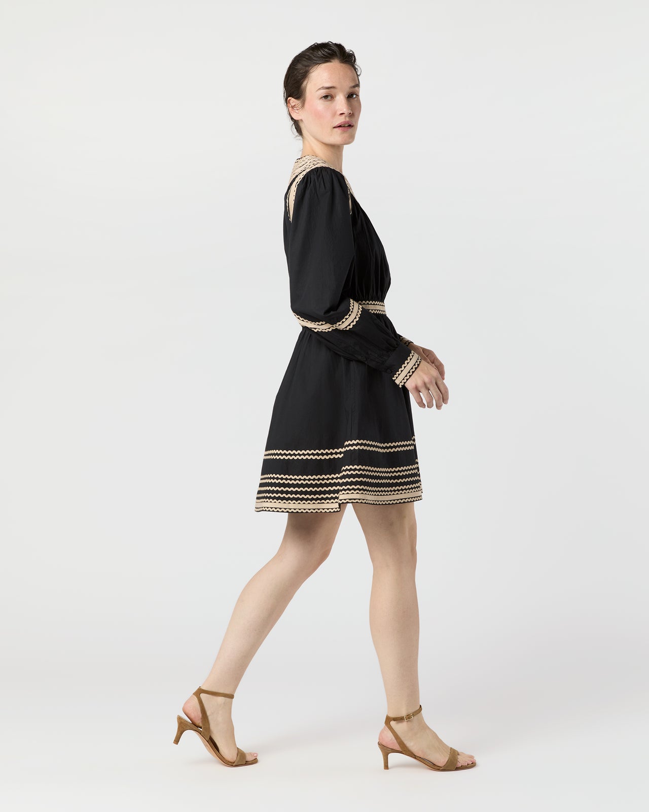Fiora Dress in Noir