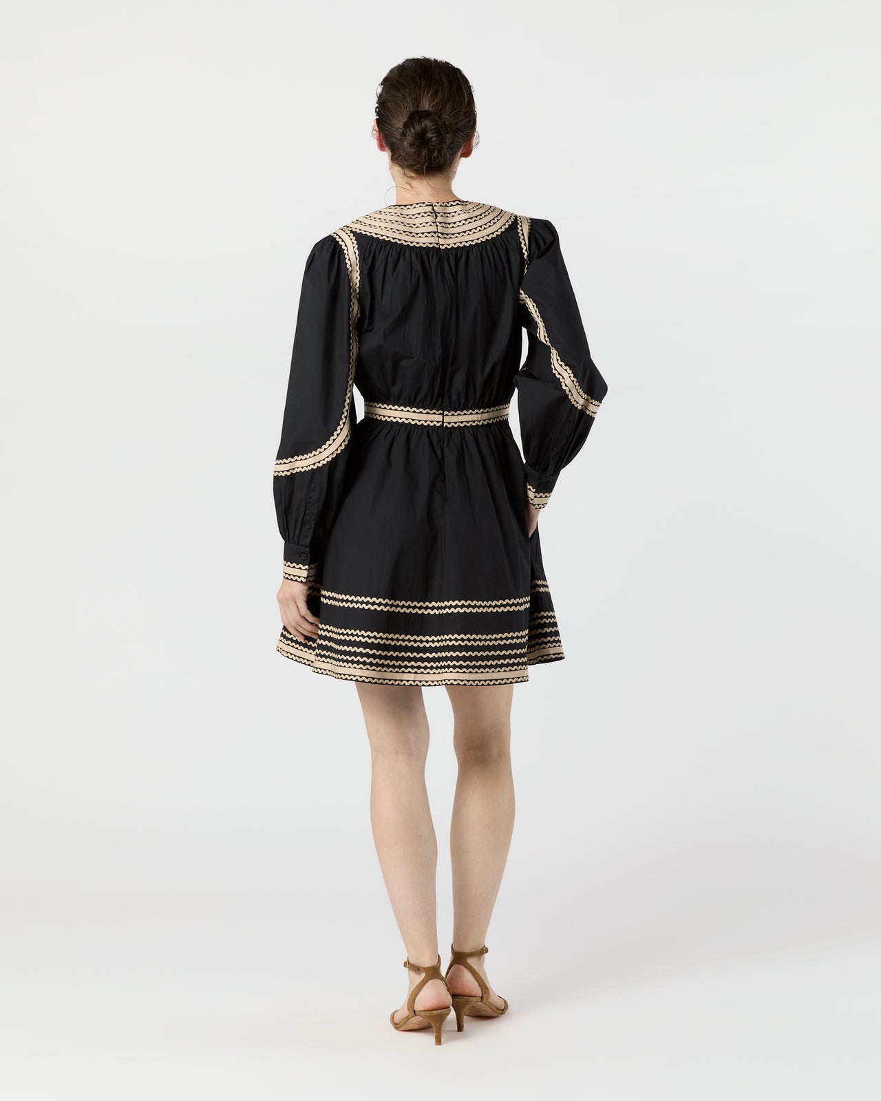 Fiora Dress in Noir