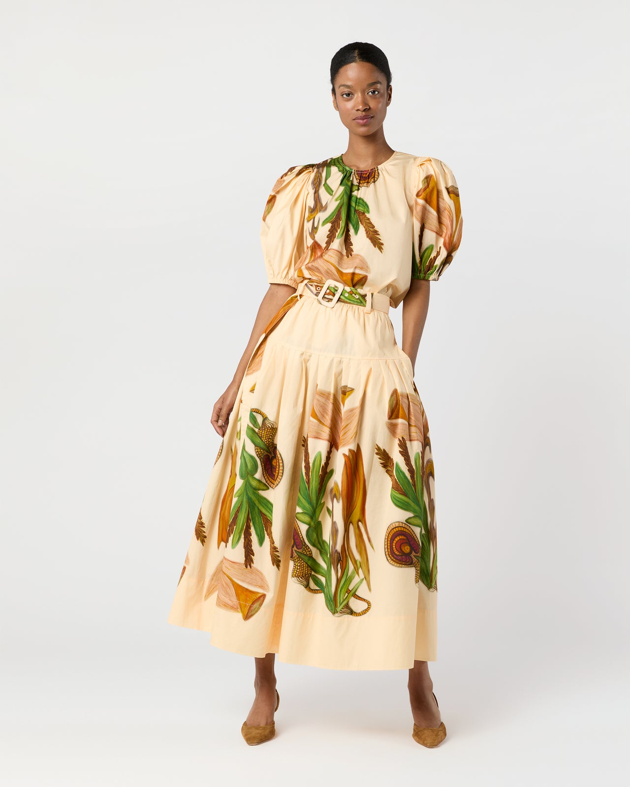 Ravena Top in Inner Nature
