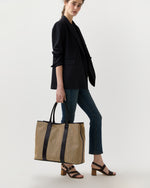 Load image into Gallery viewer, Weekend Tote in Tan/Black Basketweave
