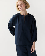 Load image into Gallery viewer, Meghan Top in Navy Cotton/Nylon Poplin
