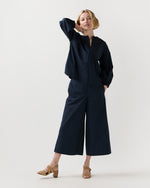Load image into Gallery viewer, Drew Pant in Navy Cotton/Nylon Poplin
