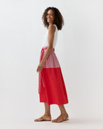 Load image into Gallery viewer, Nan Skirt in Red/Multi Mixed Printed Poplin
