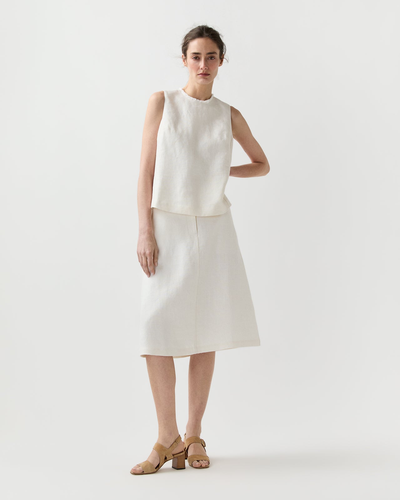 Connelly Skirt in White Linen Hopsack