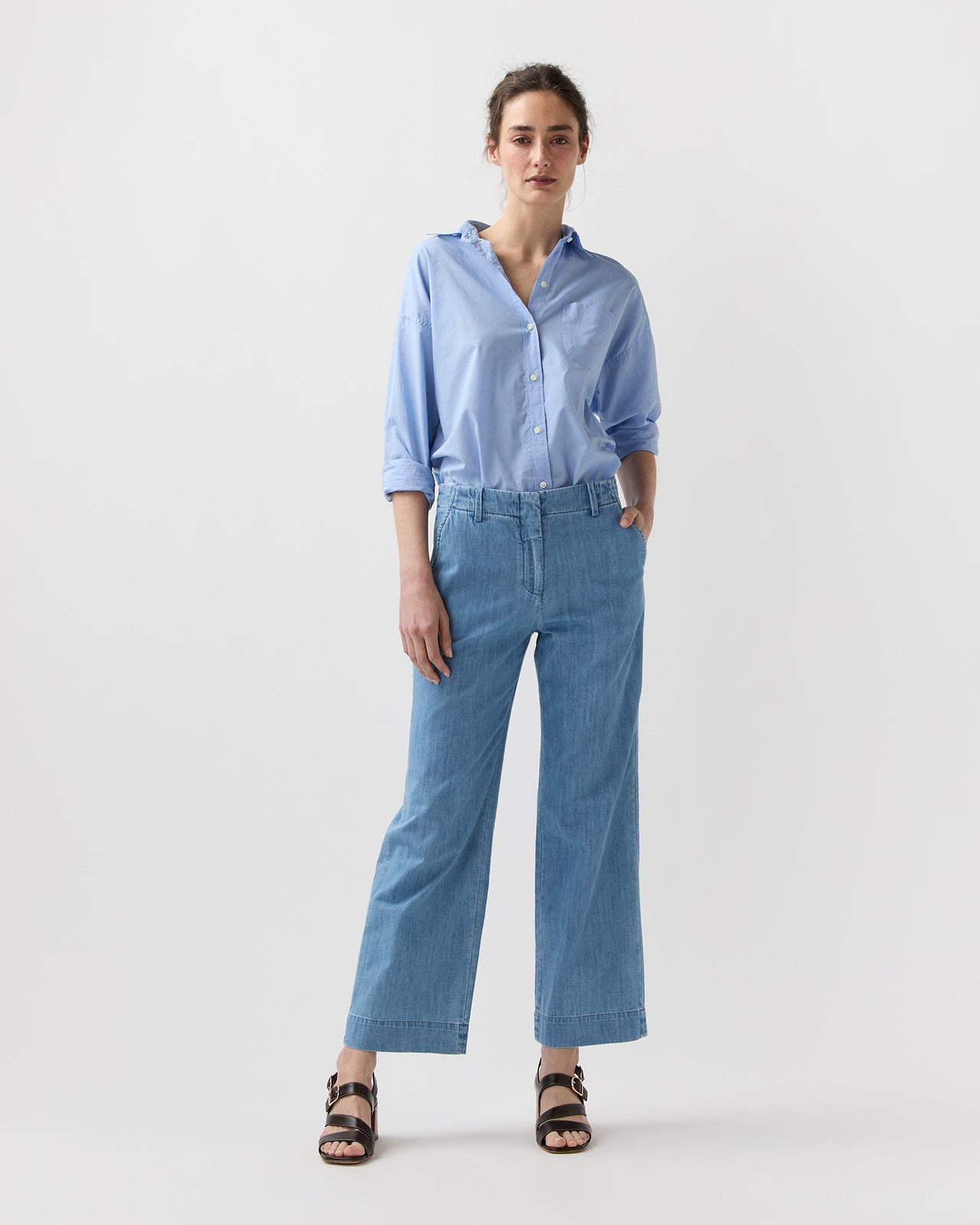 Frankie Cropped Pant in 7-Year Indigo Lightweight Denim