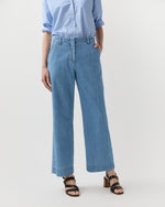 Load image into Gallery viewer, Frankie Cropped Pant in 7-Year Indigo Lightweight Denim
