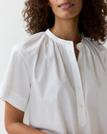 Load image into Gallery viewer, Estee Top in White Poplin
