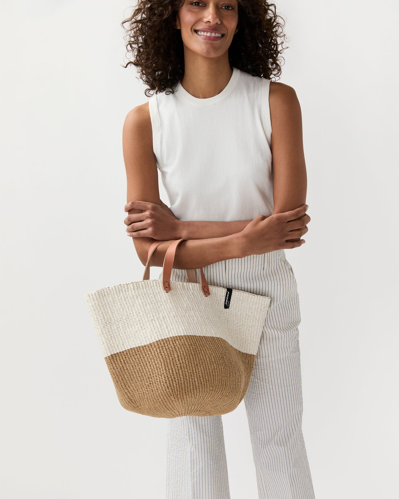 Kiondo Market Basket in Duo Brown