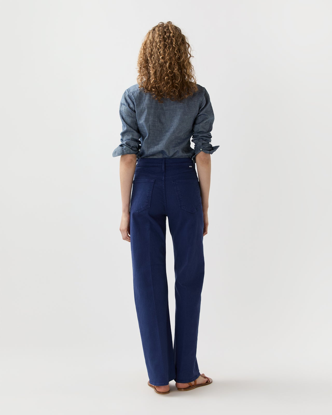 The Lasso Sneak Jean in Estate Blue
