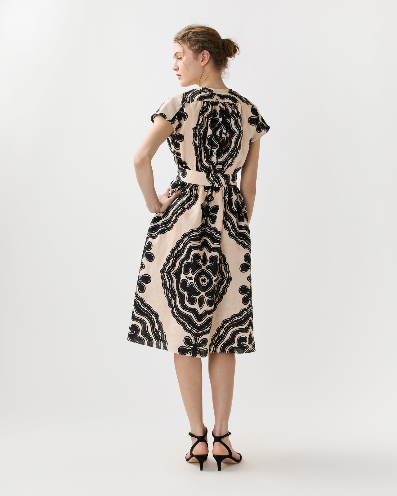 Herat Shirt Dress in Niku Cream