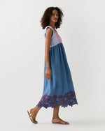 Load image into Gallery viewer, Aloe Jilly Dress in Blue
