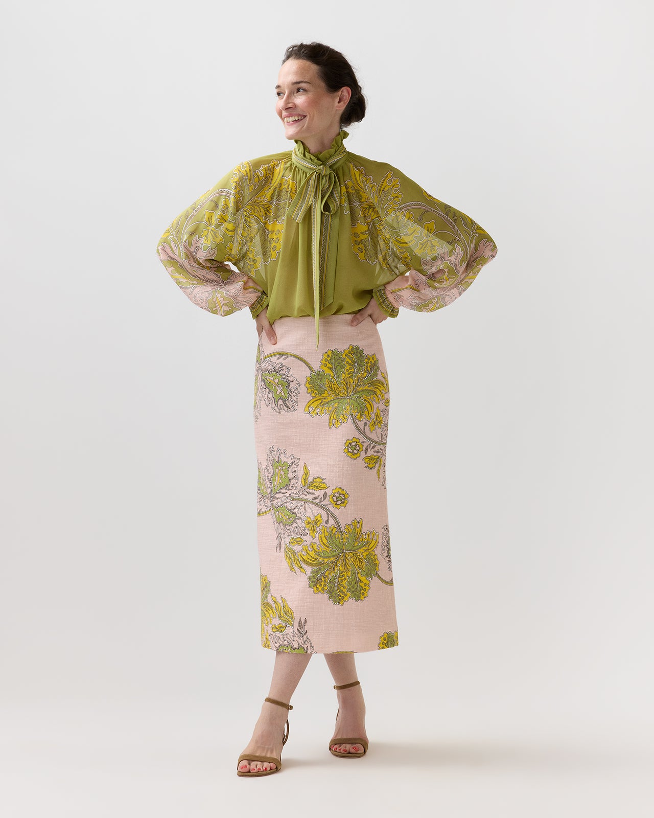 Pencil Skirt in Swathe Placée