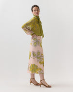 Load image into Gallery viewer, Pencil Skirt in Swathe Placée
