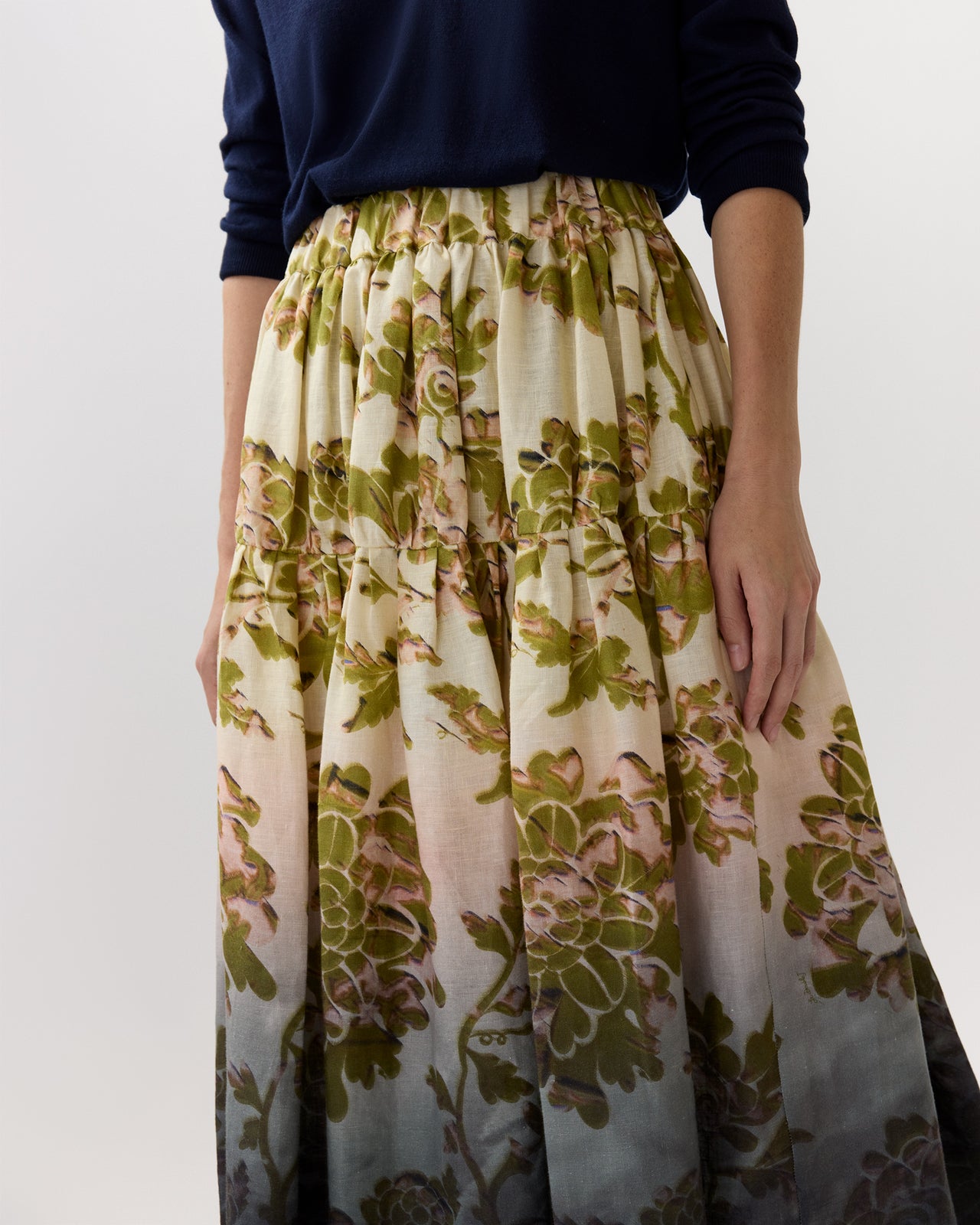 Gala Skirt in Oasis Ombré Placée Black