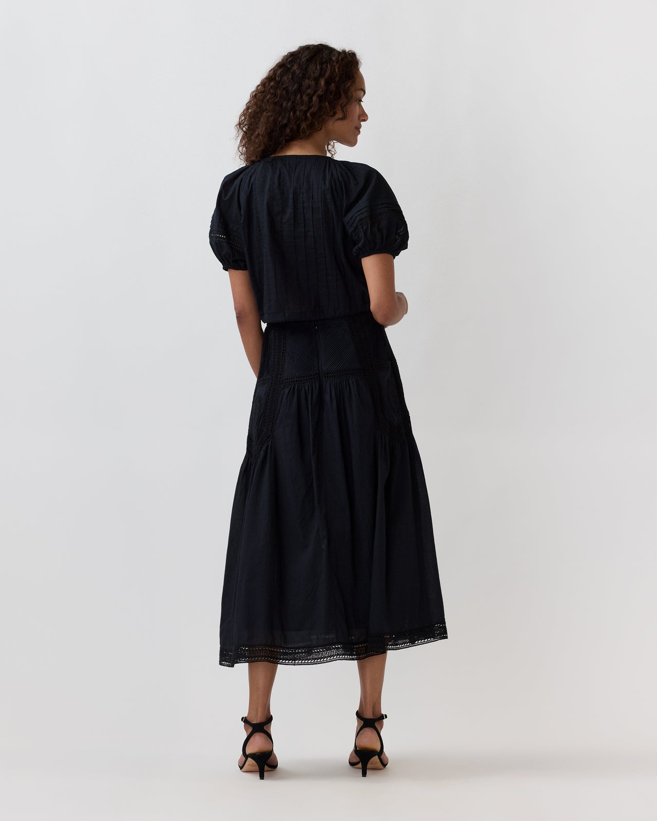 Alice Midi Skirt in Noir