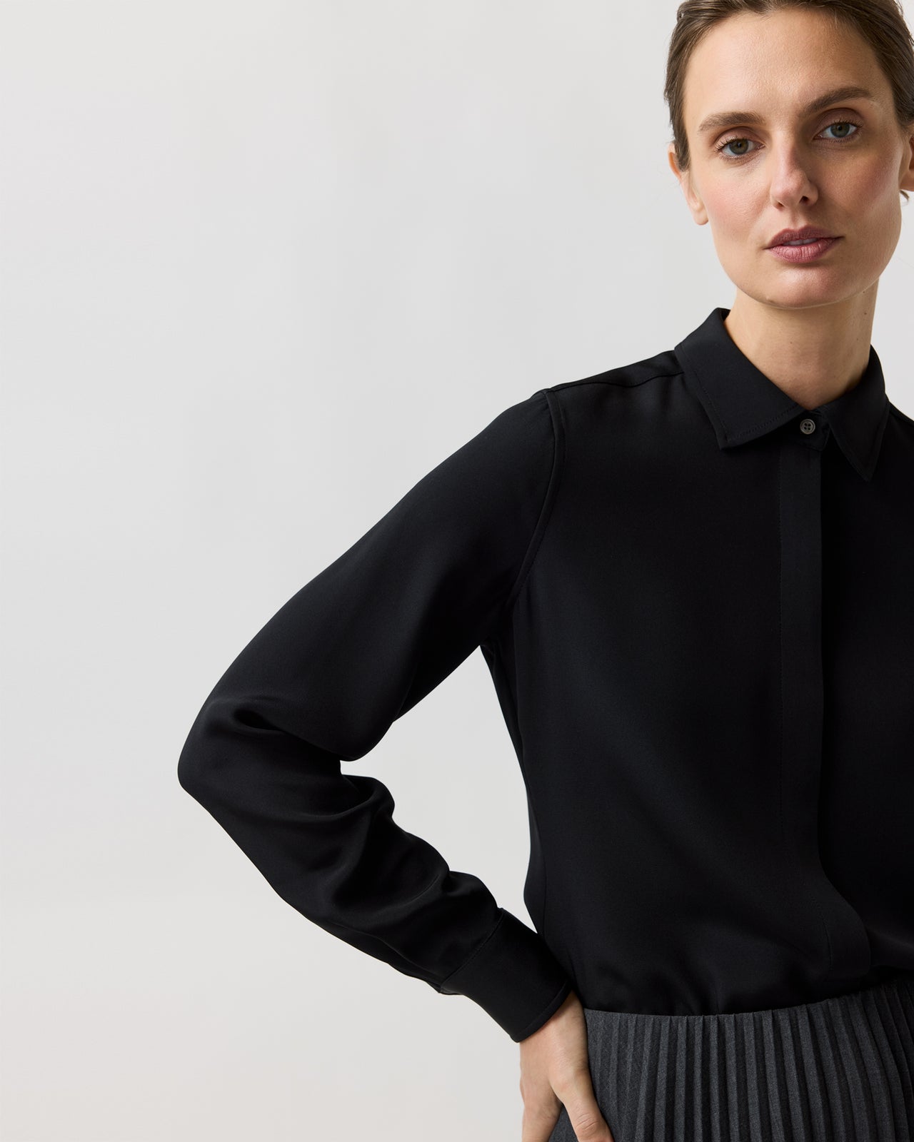 Classic Blouse in Black Silk Crepe De Chine