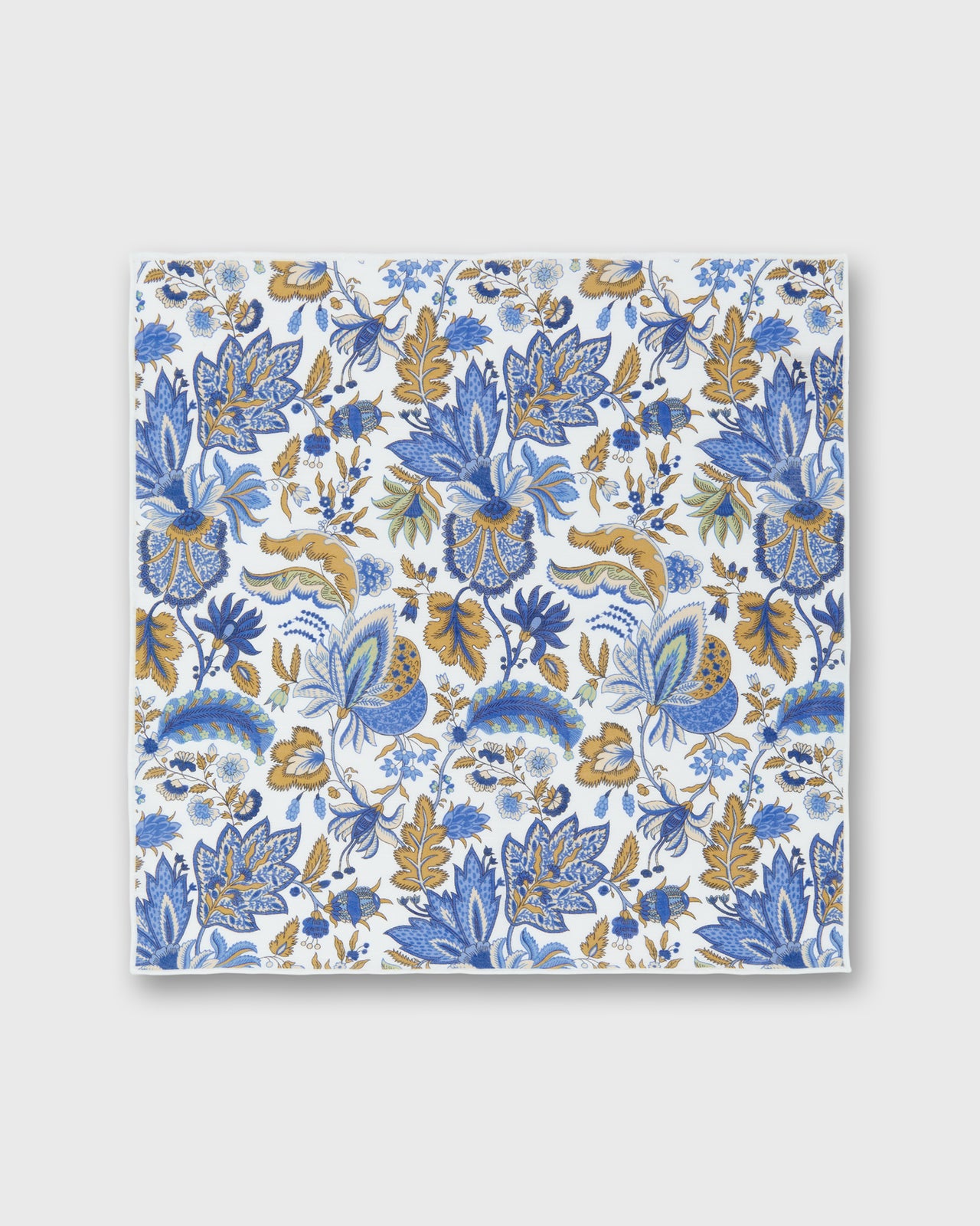 Hand-Rolled Linen/Cotton Print Pocket Square in Chalk/Navy Botanical