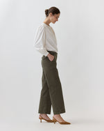 Load image into Gallery viewer, Weekender Pant in Olive Stretch Twill
