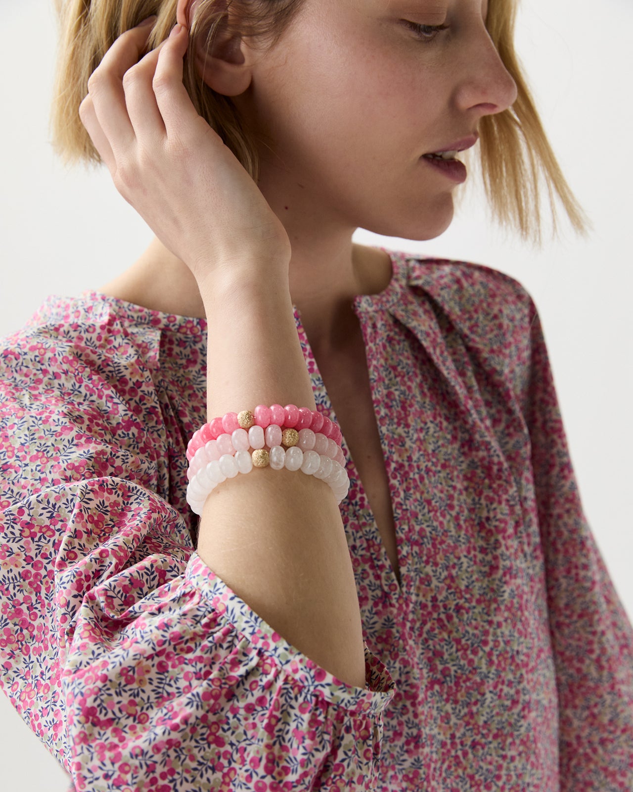 Semi Precious Beaded Bracelet in Clear Quartz Monochrome