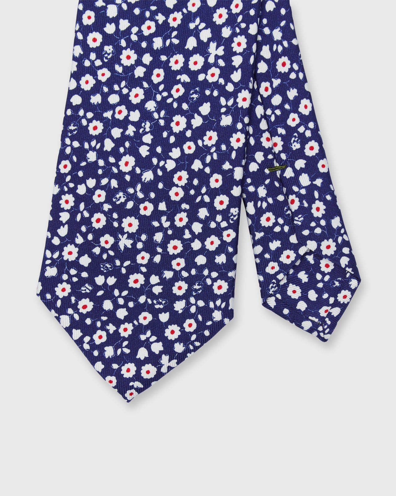 Silk Print Tie in Navy/Chalk/Red Floral