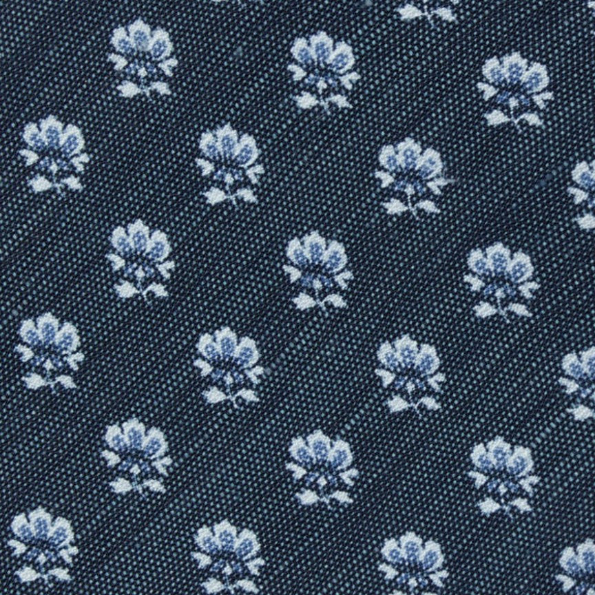 Silk/Linen Print Tie in Navy/Sky/Chalk Flower