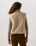 Load image into Gallery viewer, Faux Fur Vest in Champagne
