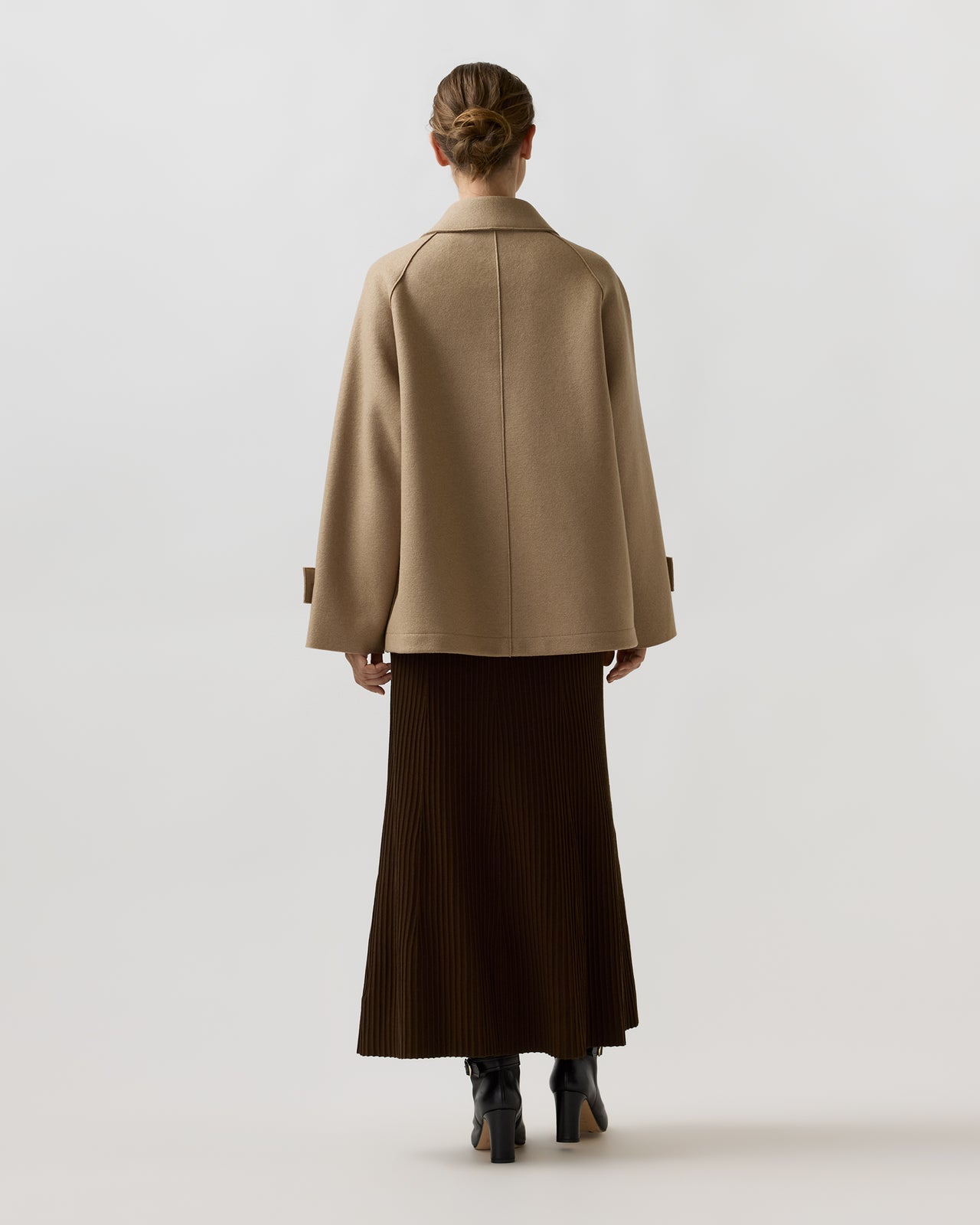 Raglan Jacket in Tan