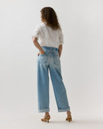 Load image into Gallery viewer, The Delinquent Ankle Cuff Jean in Out Of This World
